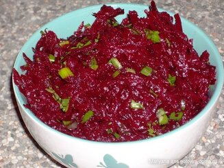 Салат из тертой свеклы