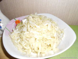 Греческий капустный салат