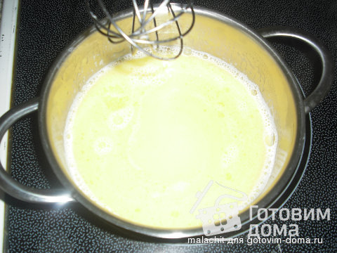 Нежный, воздушный бисквит (с добавлением молока) фото к рецепту 6