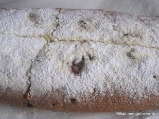 Рождественский творожный штоллен с цукатами и миндалем