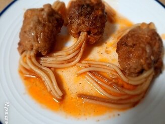 Осьминожки из спагетти
