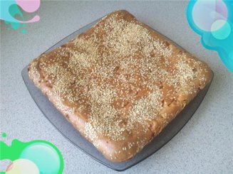 Заливной пирог с колбасой и сыром