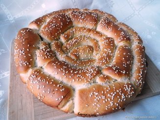 Хлеб с пармезаном и итальянскими травами