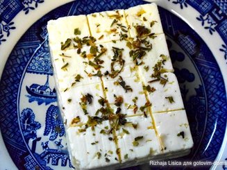 Три закуски из сыра Фета и перца