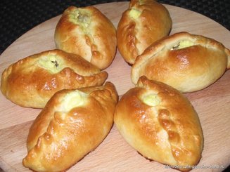 Булочки с корицей и черносливом