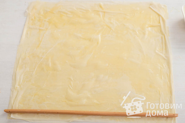 Сырный пирог из теста фило (Тиропита) фото к рецепту 5