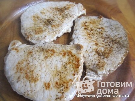 Шницели, запечённые под шапкой из перцев фото к рецепту 3