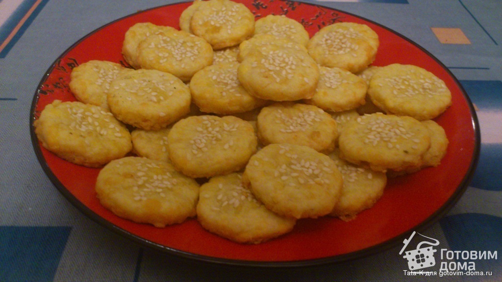 Сырное печенье с кунжутом