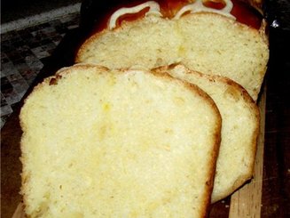 Сдобный хлеб с узором