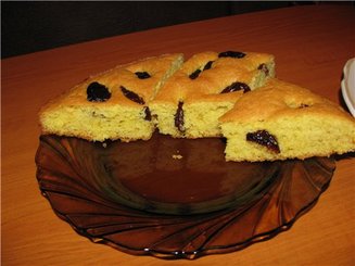Легкий вишневый пирог