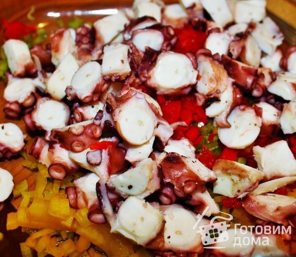 Салат из Осьминога с картофельным крем-супом  и  белым сельдереем фото к рецепту 16