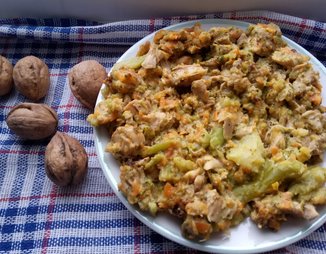Курица с брокколи в сливочном соусе