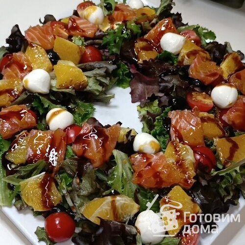Салат с красной рыбой и апельсином