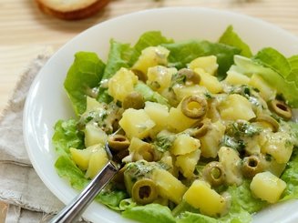 Теплый картофельный салат