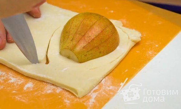 Слойки с яблоками и грушами фото к рецепту 3