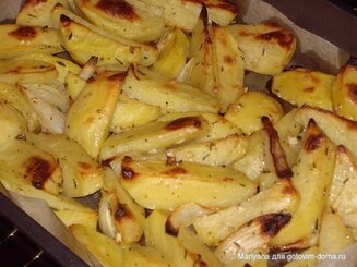 Картофель, запеченный с тимьяном