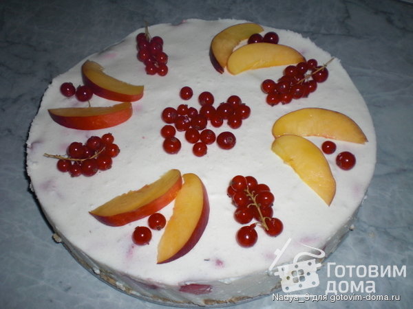 Торт со свежей клубникой и манго фото к рецепту 1