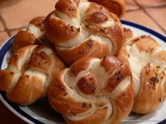 Немецкие булочки с секретом (Laugenbrötchen)