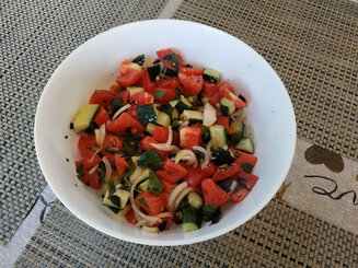 Salad-e Shirazi - иранский салат "Ширази"