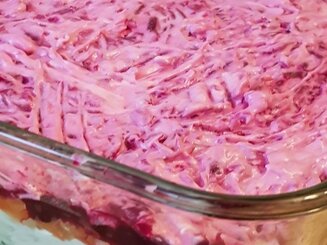 Сельдь под шубой с яблоком
