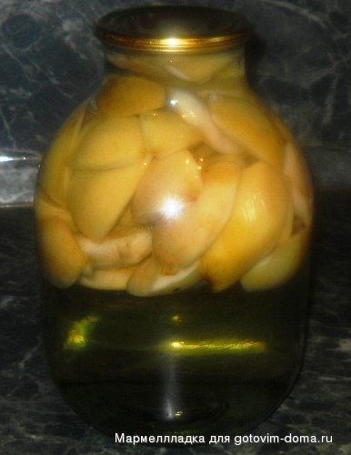 Яблочный компот с ванилью