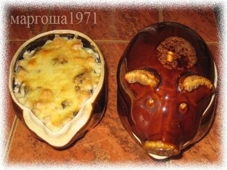 Ароматные горшочки с грибами , фаршем и картошкой