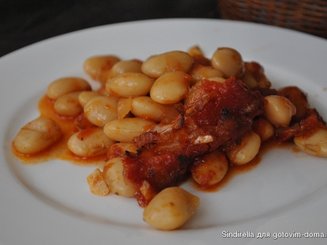Гигандес плаки (крупная белая фасоль в духовке)