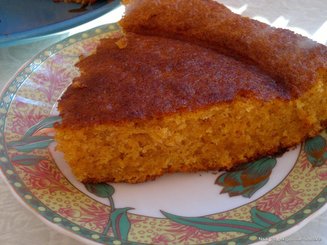 Морковный пирог с черносливом