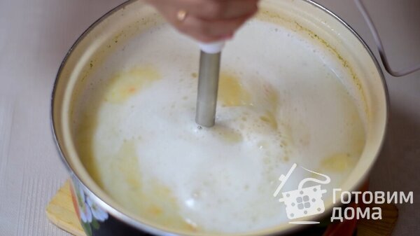 Нежный сырно-овощной крем-суп на курином бульоне фото к рецепту 9