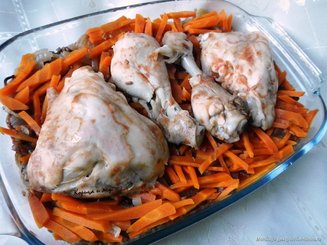 Курица с гречкой в духовке
