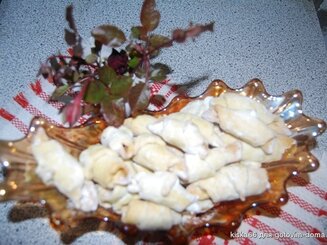 Рогалики с орехами