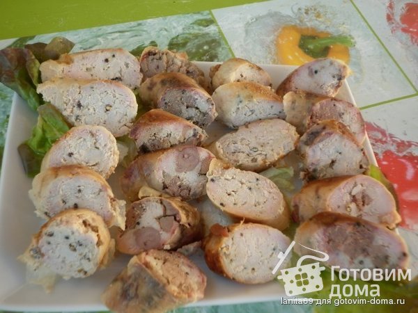 Домашняя диетическая колбаса с курицей и печёнкой фото к рецепту 5