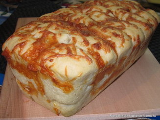 Ароматный хлебушек с сыром и чесноком
