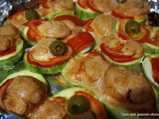 Кабачки с сыром и чесноком в духовке