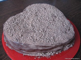 Белый торт-трюфель с вишнями