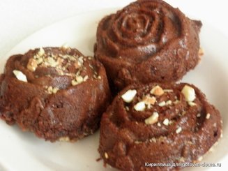 Шоколадные маффины с белым шоколадом и миндалем