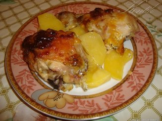 Куриные бедрышки, запеченные с сыром