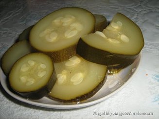 Кабачки маринованные по-болгарски