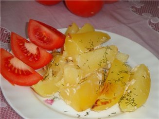 Картофель запеченый в молочном соусе