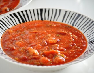 Sopa de tomate com feijão -томатный суп с фасолью