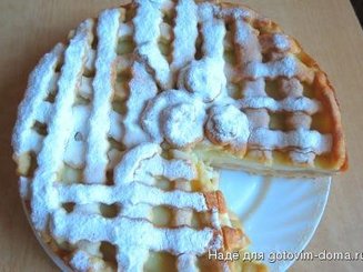 Яблочный пирог с нежным кремом