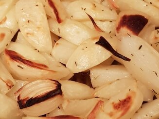 Картофель, запеченный с тимьяном
