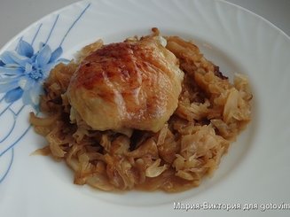 Капуста, запечённая в духовке с курочкой