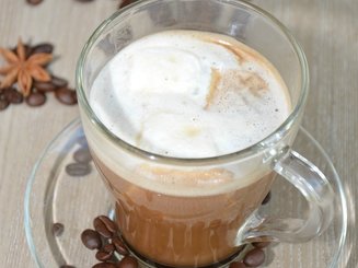Affogato al caffe (Кофе с ванильным мороженым)
