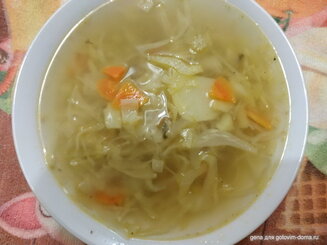 Щи из свежей капусты с курицей