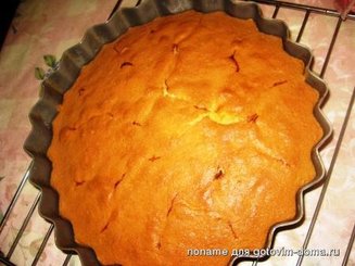 Легкий вишневый пирог