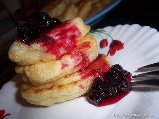 Пышные оладушки на дрожжах