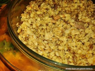 Koča или ķūķis (перловая каша с копченым беконом и луком)