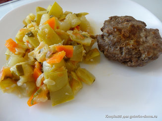 Кабачки тушёные