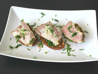 Smørrebrød - Датский бутерброд с индюшиной/куриной  нарезкой